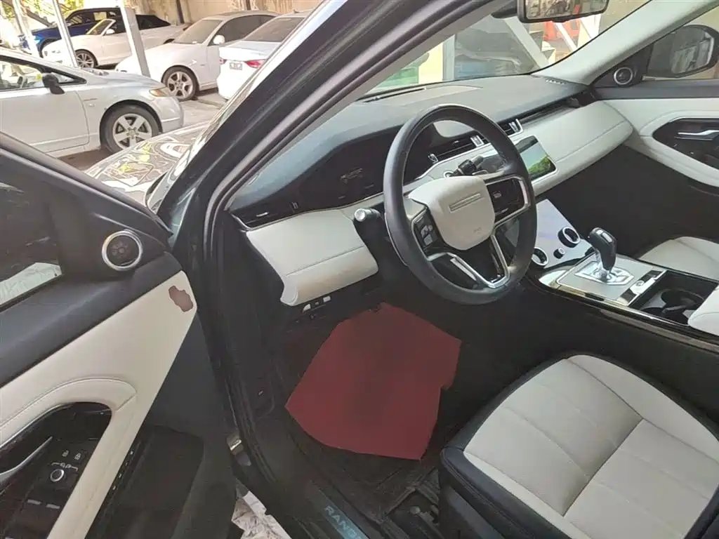 Land Rover Range Rover Evoque 2022 Range Rover Evoque L 249PS R-Dynamic Luxury Edition фото 16