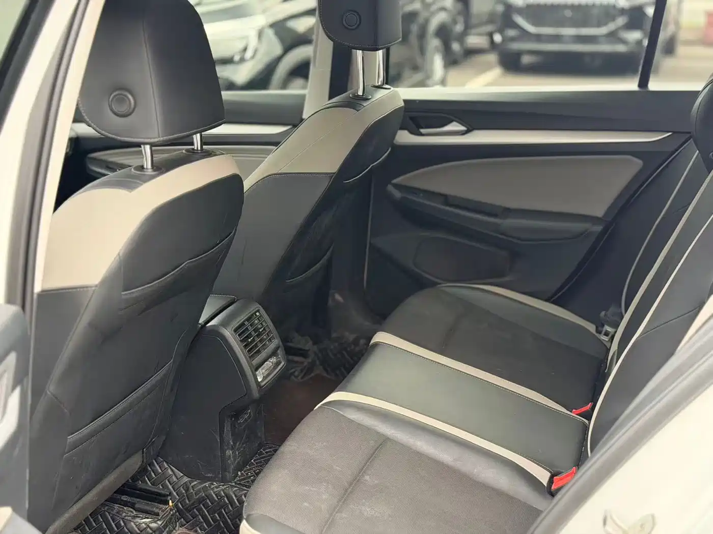 Volkswagen Golf 2023 280TSI DSG Pro фото 4