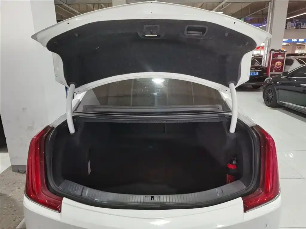 Cadillac XTS 2018 28T Elite фото 19