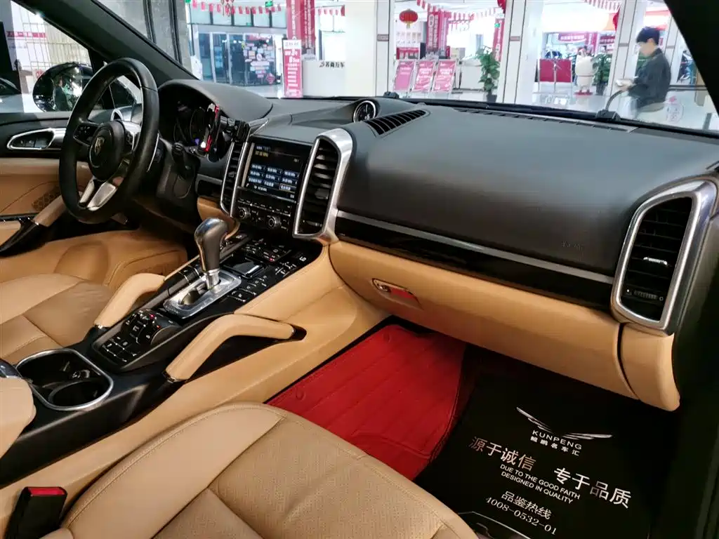 Porsche Cayenne 2015 Cayenne 3.0T фото 15