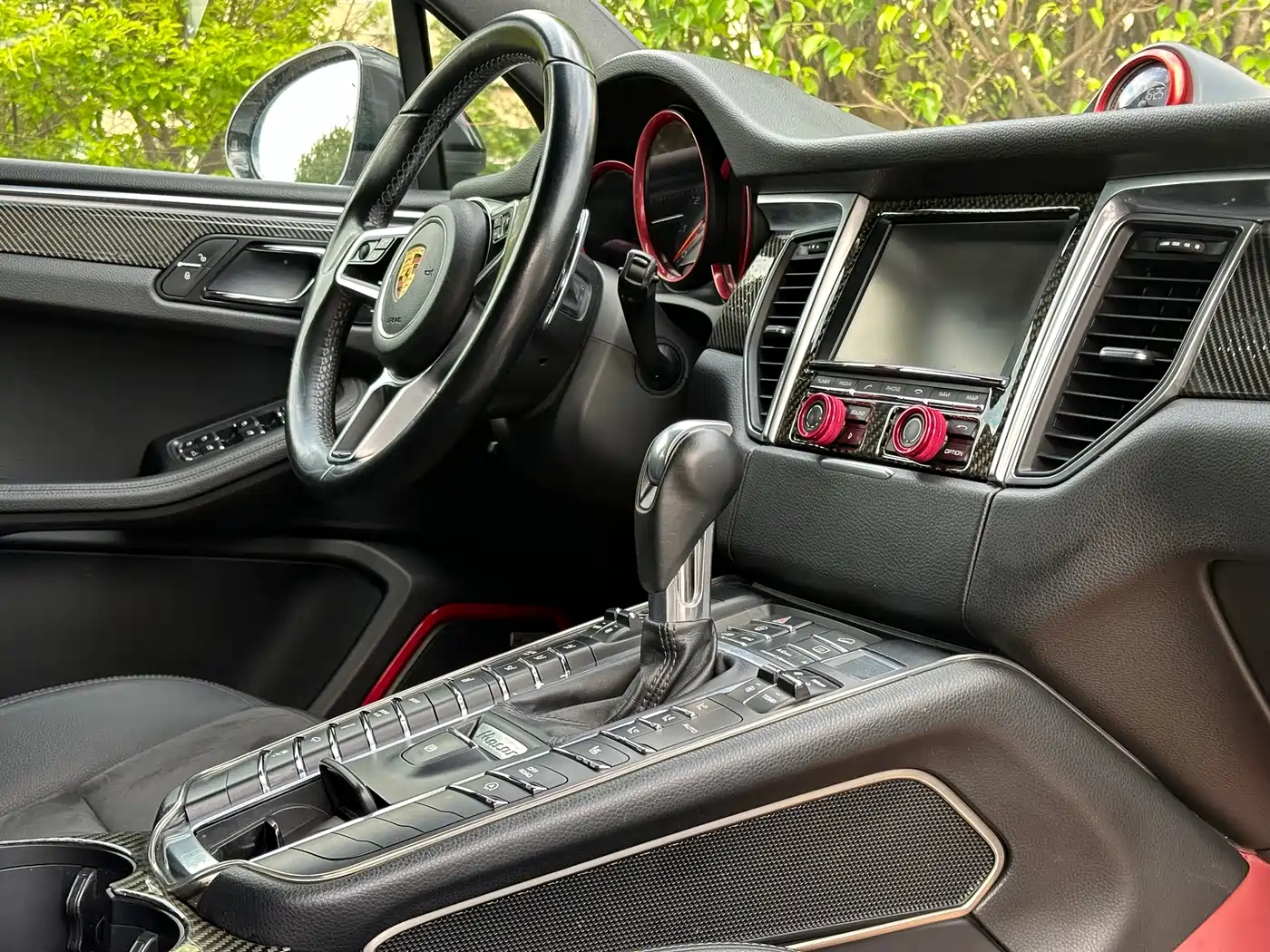Porsche Macan 2016 Macan S 3.0T фото 9
