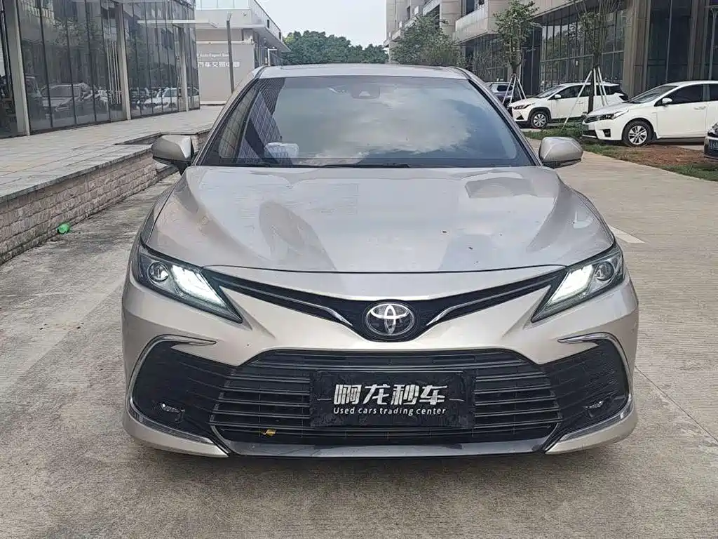 Toyota Camry 2022 2021 2.0G Luxury Edition