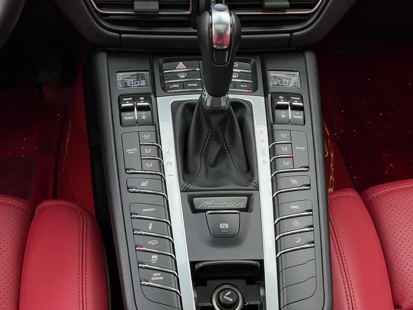 Porsche Macan 2020 Macan S 3.0T фото 18