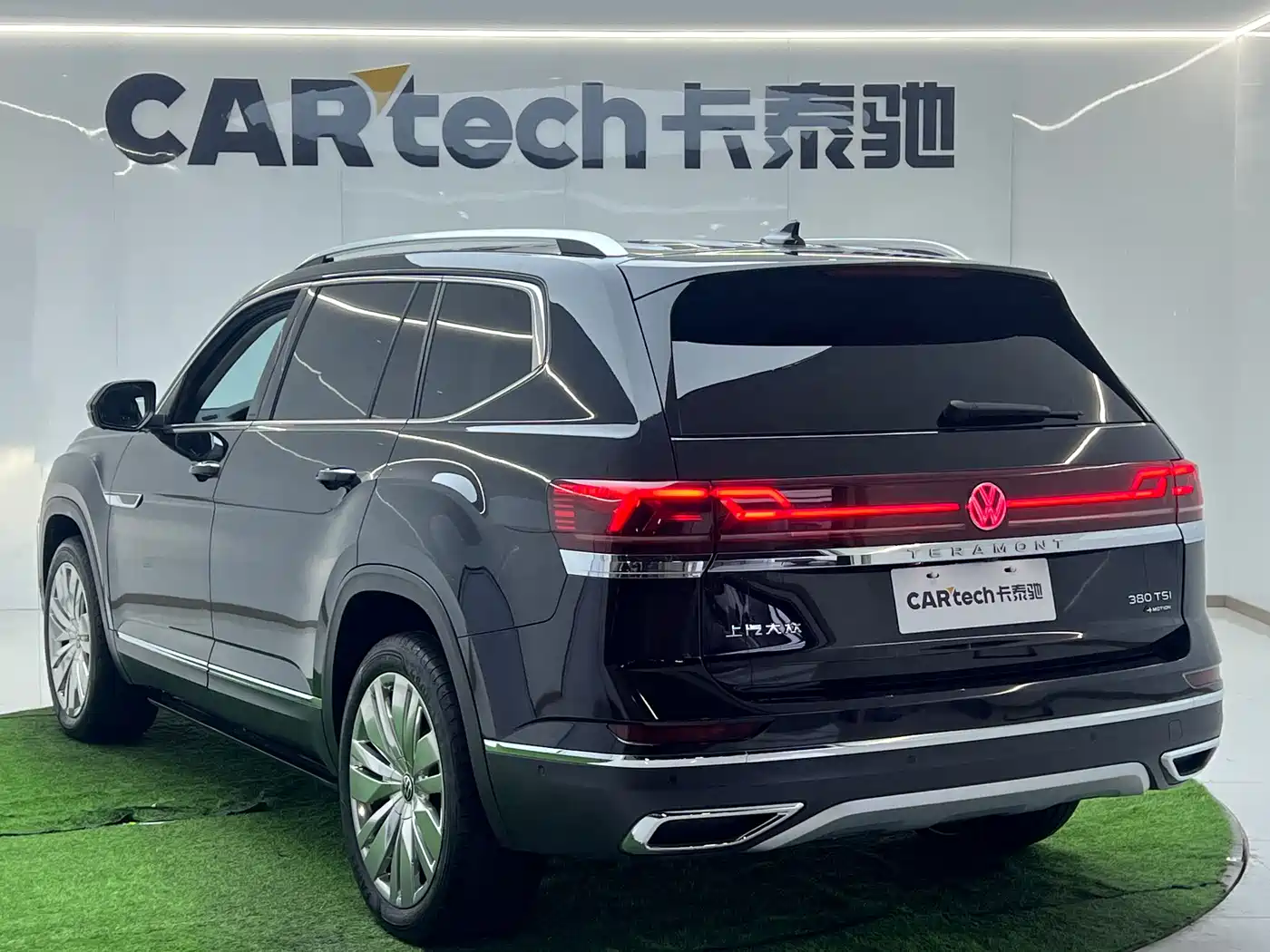 Volkswagen Teramont 2023 380TSI AWD Premium Flagship Edition фото 3