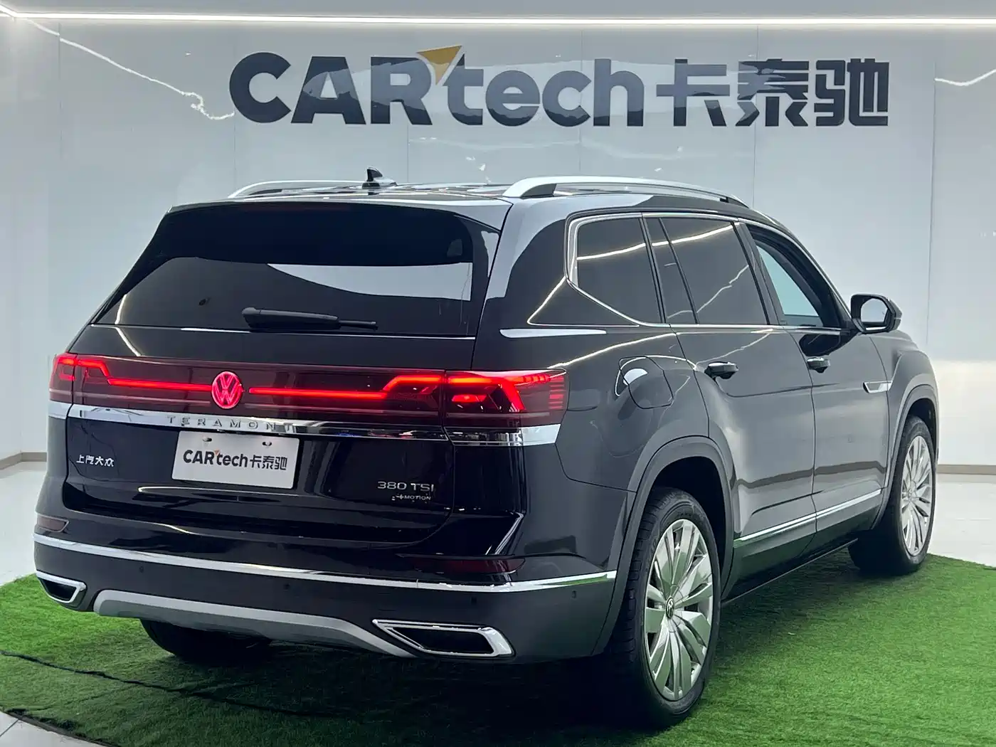 Volkswagen Teramont 2023 380TSI AWD Premium Flagship Edition фото 4