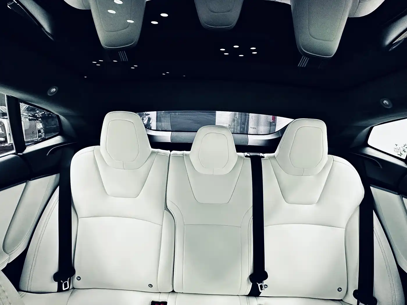 TESLA MODEL S