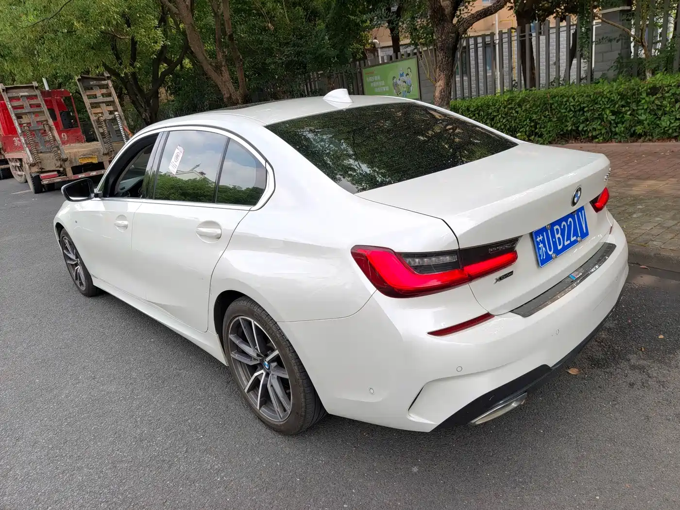 Фото 10 - BMW 3 Series