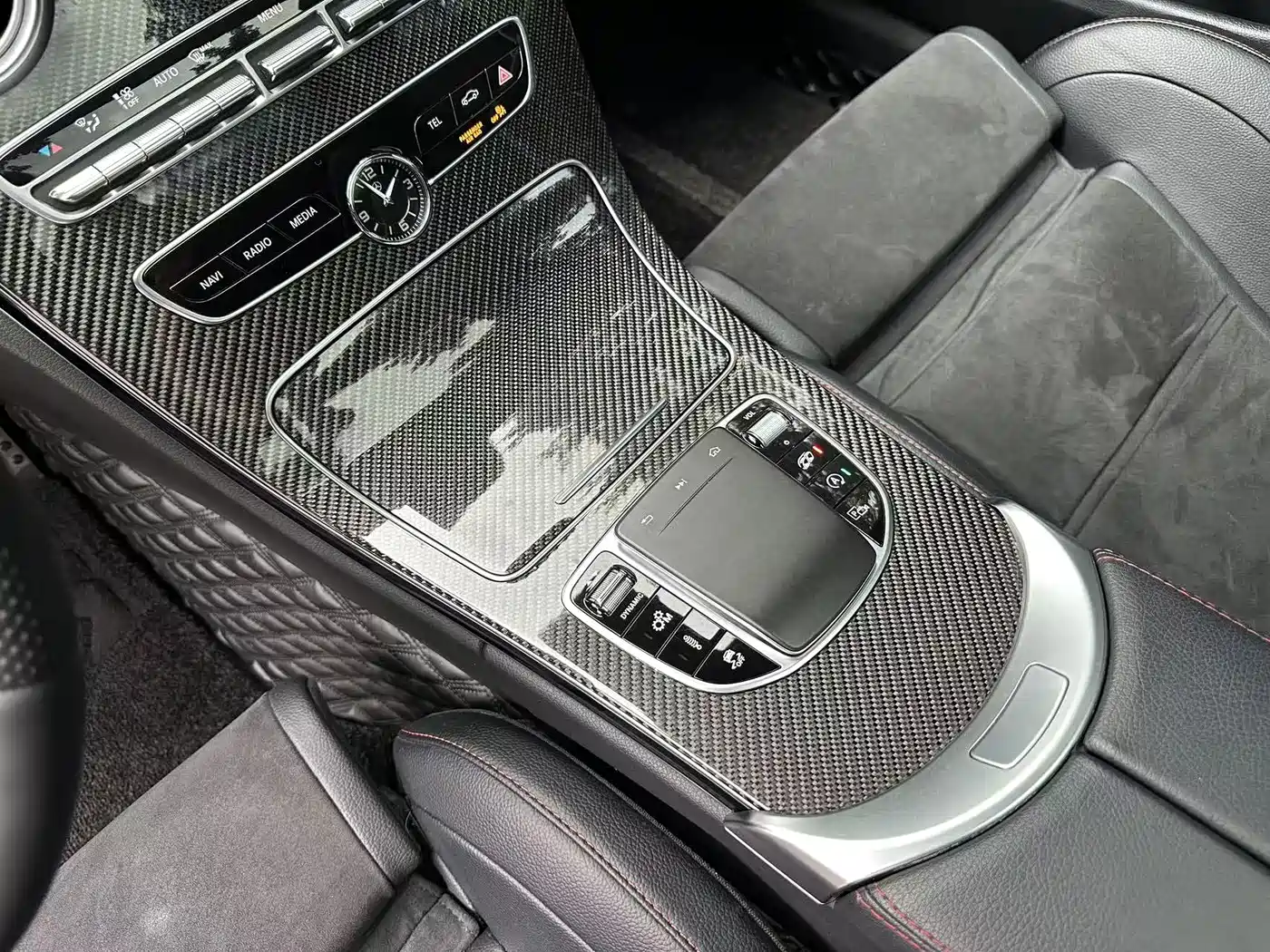 MERCEDES-BENZ C-CLASS AMG