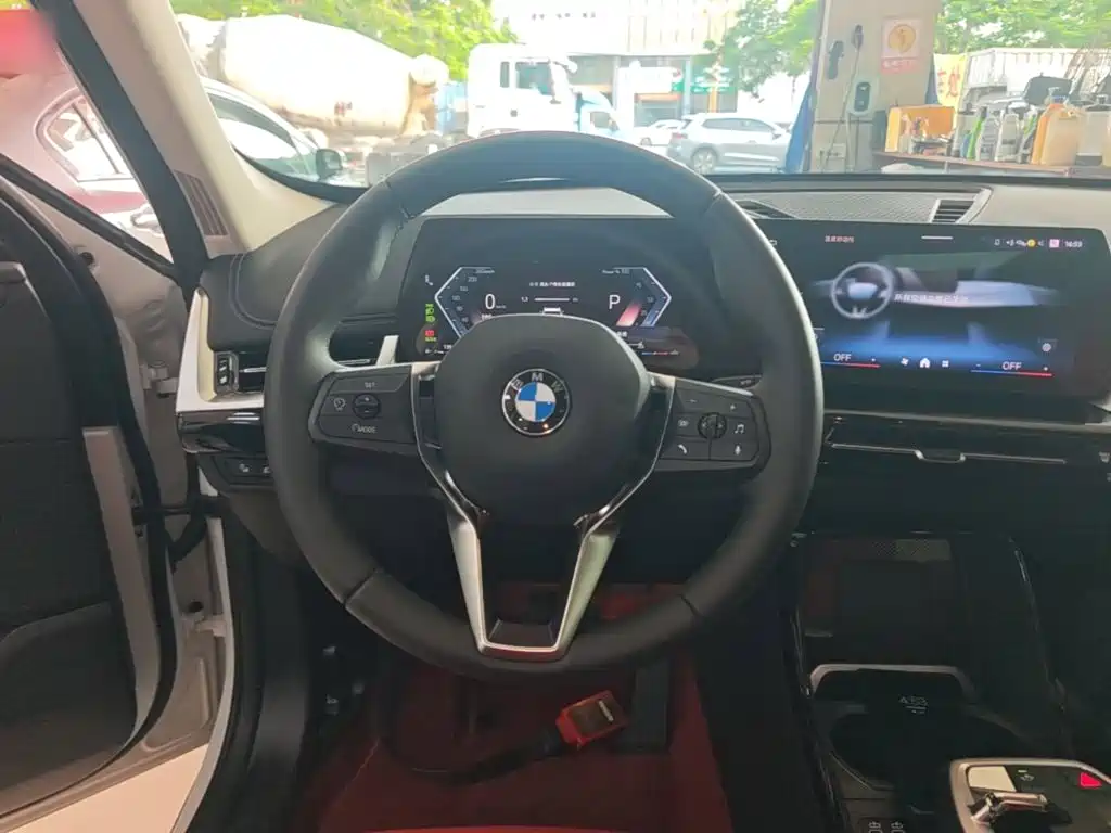 BMW X1 2025 2024 sDrive25Li X Design Package