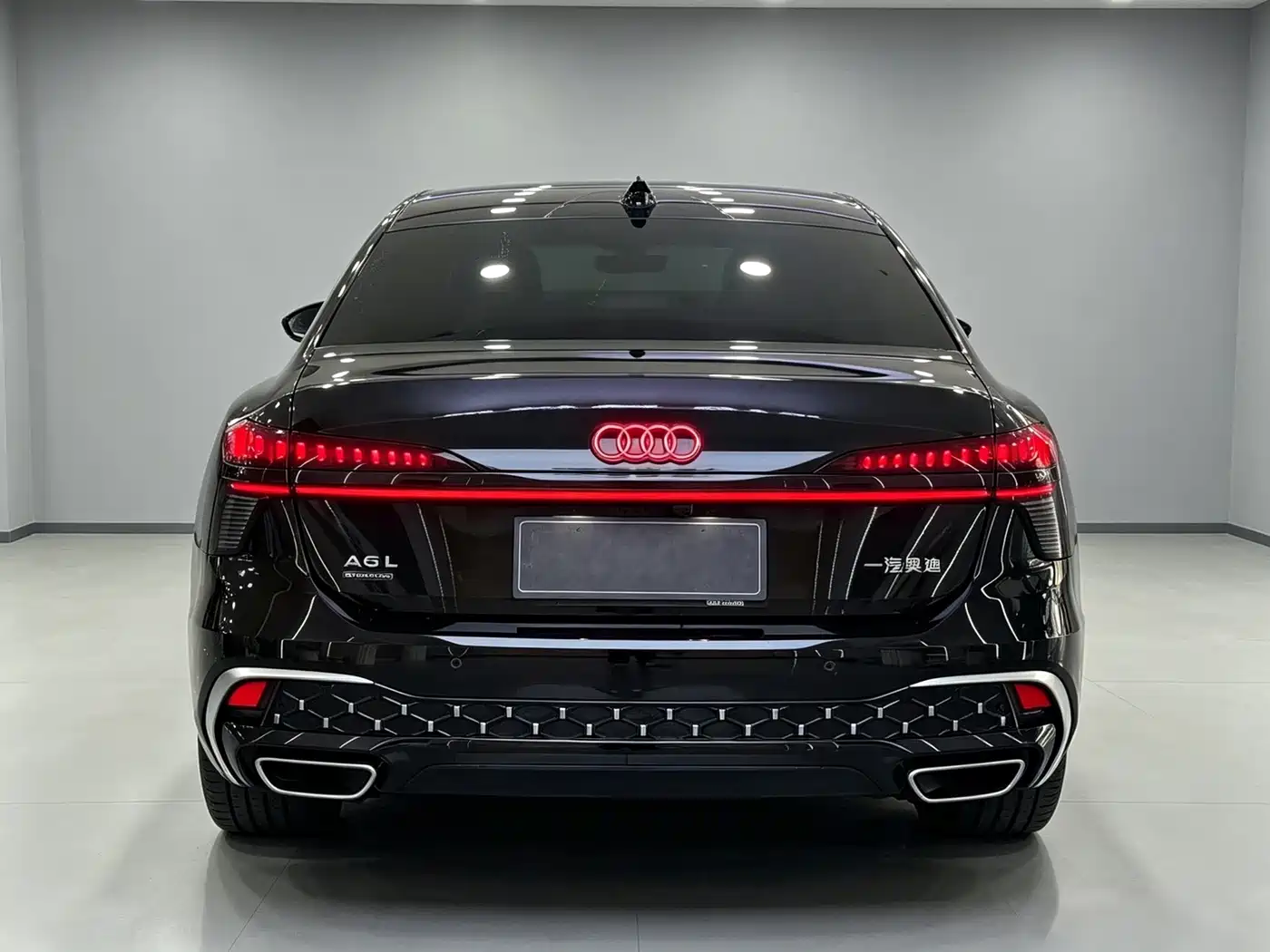صورة 11 - Audi A6L