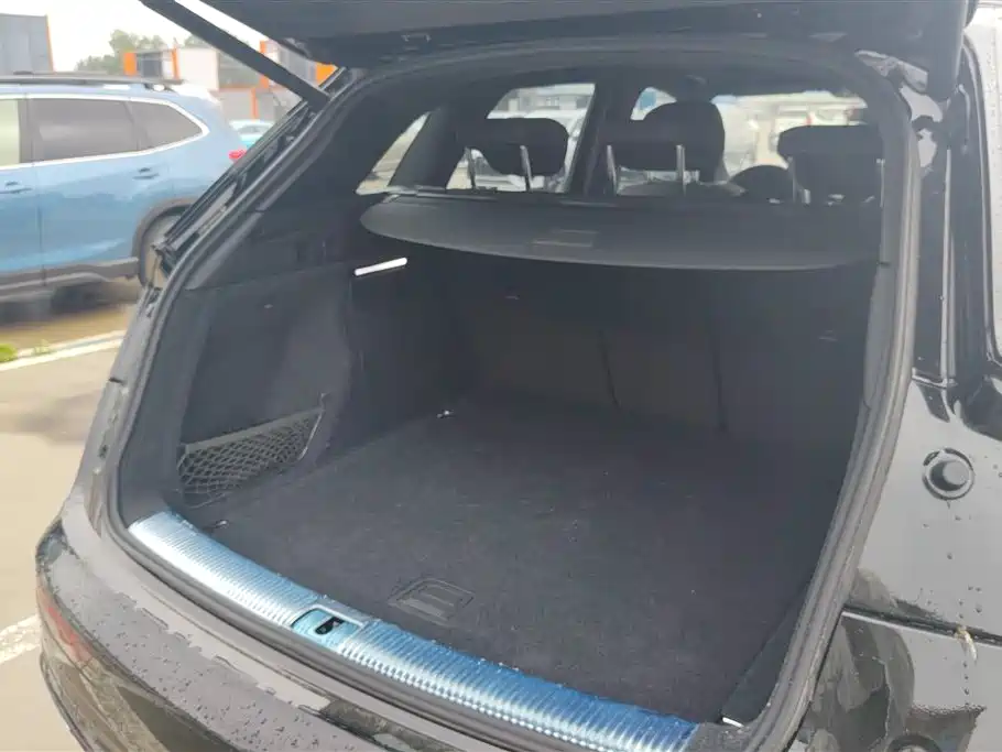 Audi Q5L 2023 40T Luxury Dynamic фото 4