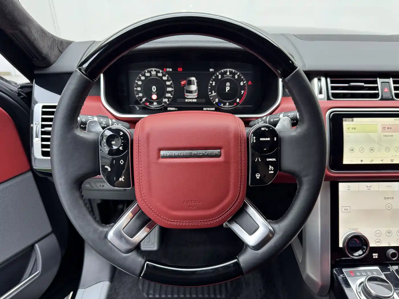 Land Rover Range Rover 2022 3.0 L6 400PS Prestige Genesis Extended Edition фото 15