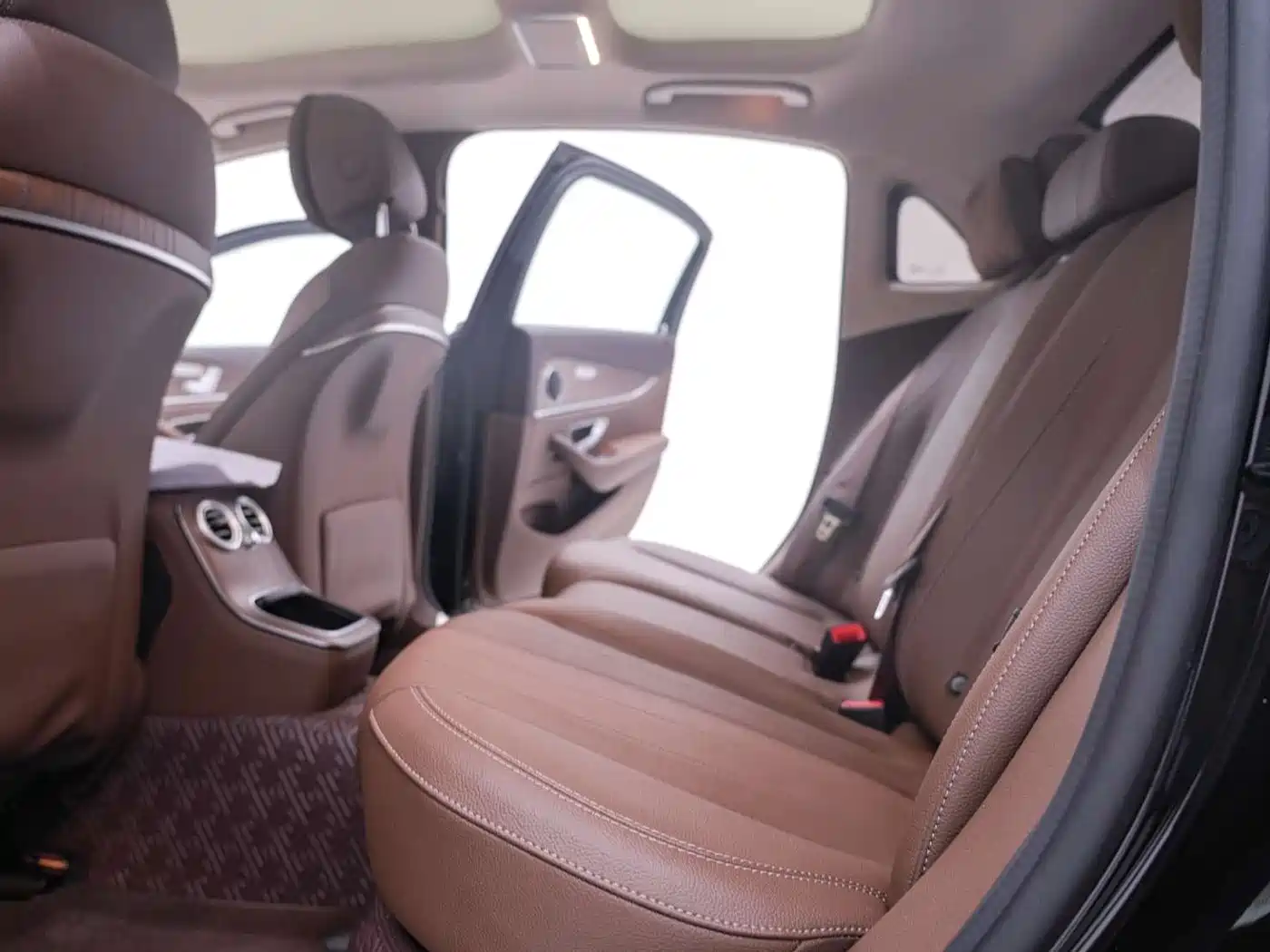 Mercedes-Benz E-Class 2023 Facelift E 300 L Fashion фото 26