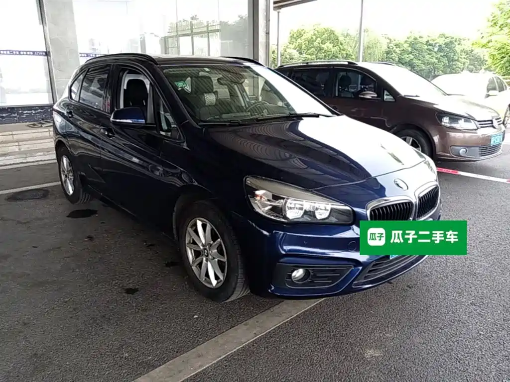 BMW 2 Series Touring 2016 218i Fashion Model фото 7