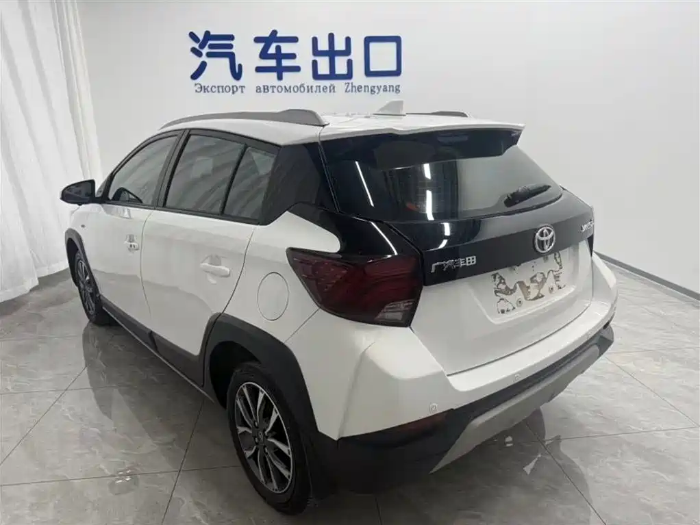 Toyota YARiS L Zhi Xuan 2022 Zhi Xuan X 1.5L CVT Luxury PLUS Edition фото 4