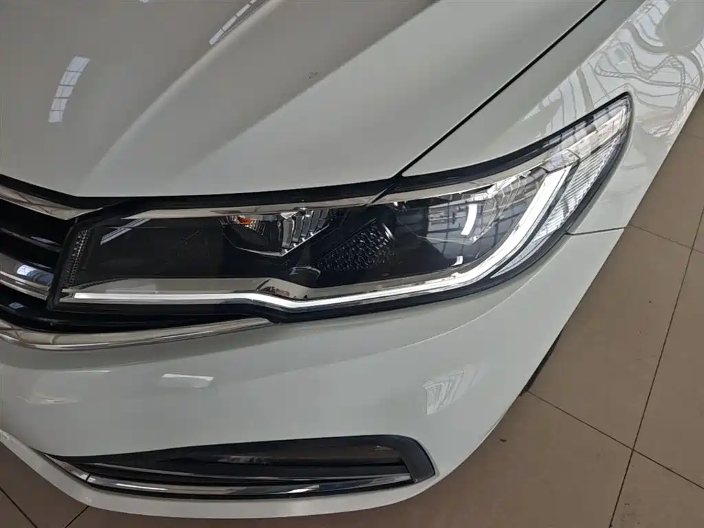 Volkswagen Bora 2020 1.5L Automatic Elite фото 24