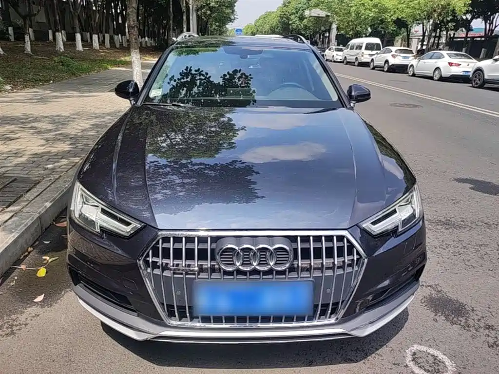 Audi A4 (Import) 2017 45 TFSI allroad quattro Fashion фото 3