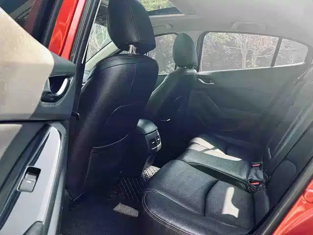 Mazda Mazda3 Axela 2017 Sedan 1.5L Automatic Luxury China V — фото 5