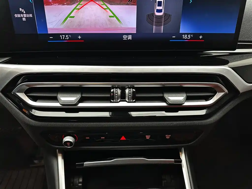 BMW 3 Series 2023 320Li M Sport Package фото 15