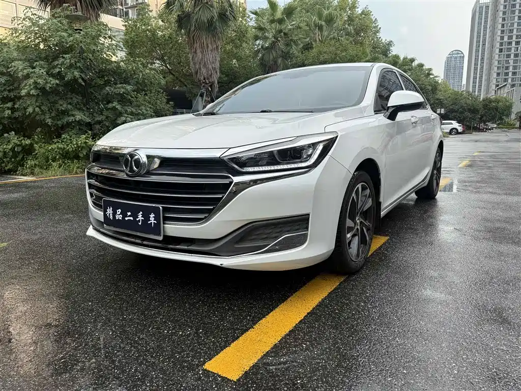 BAIC Beijing U7 2020 2019 1.5T CVT Elite Edition China V