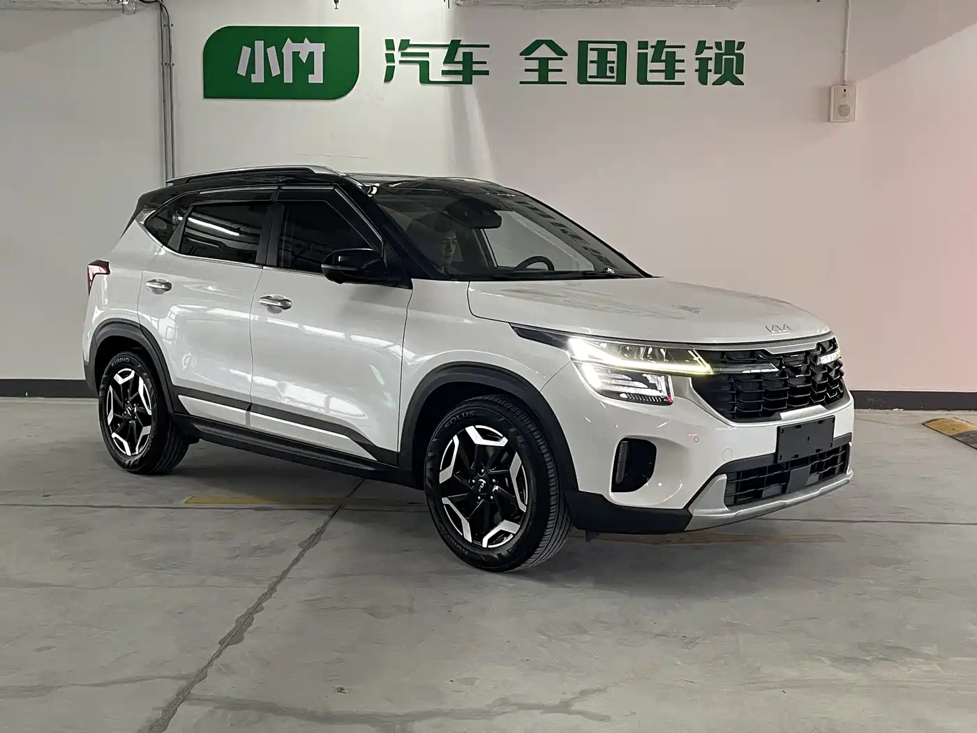 Kia Seltos 2023 1.4T DCT Premium Luxury Edition фото 2