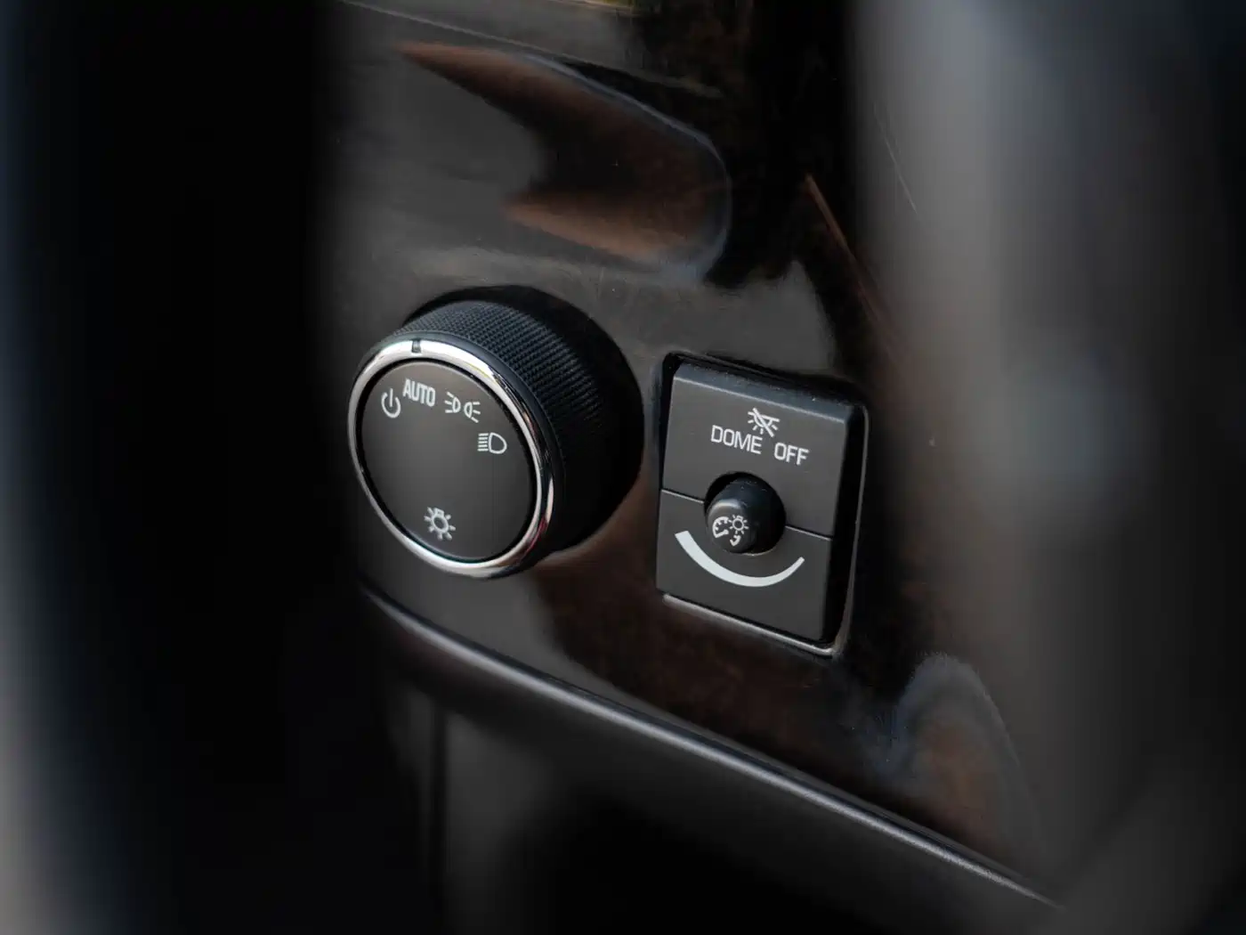 GMC Savana 2015 2015 6.0L G600L Elegance Edition