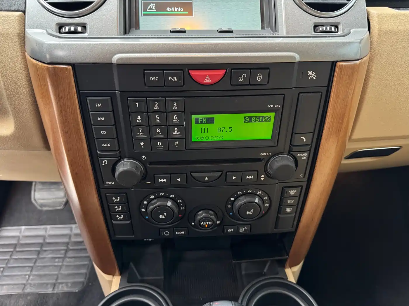 Land Rover Discovery 2005 Model 4.0 SC V6 HSE фото 11