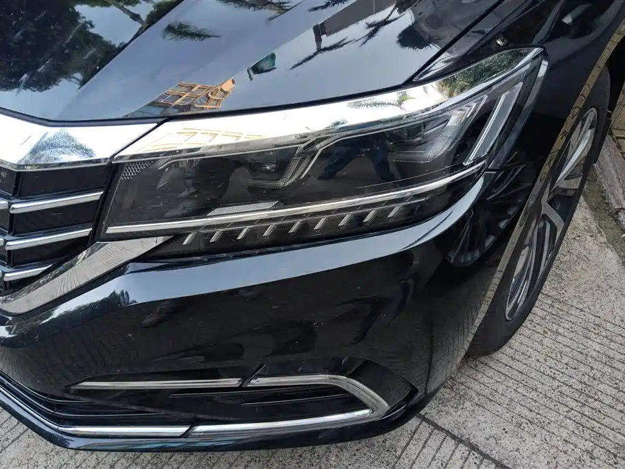 VOLKSWAGEN PASSAT NEW ENERGY