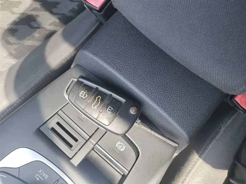Audi A3 2016 Limousine 35 TFSI Progressive фото 9