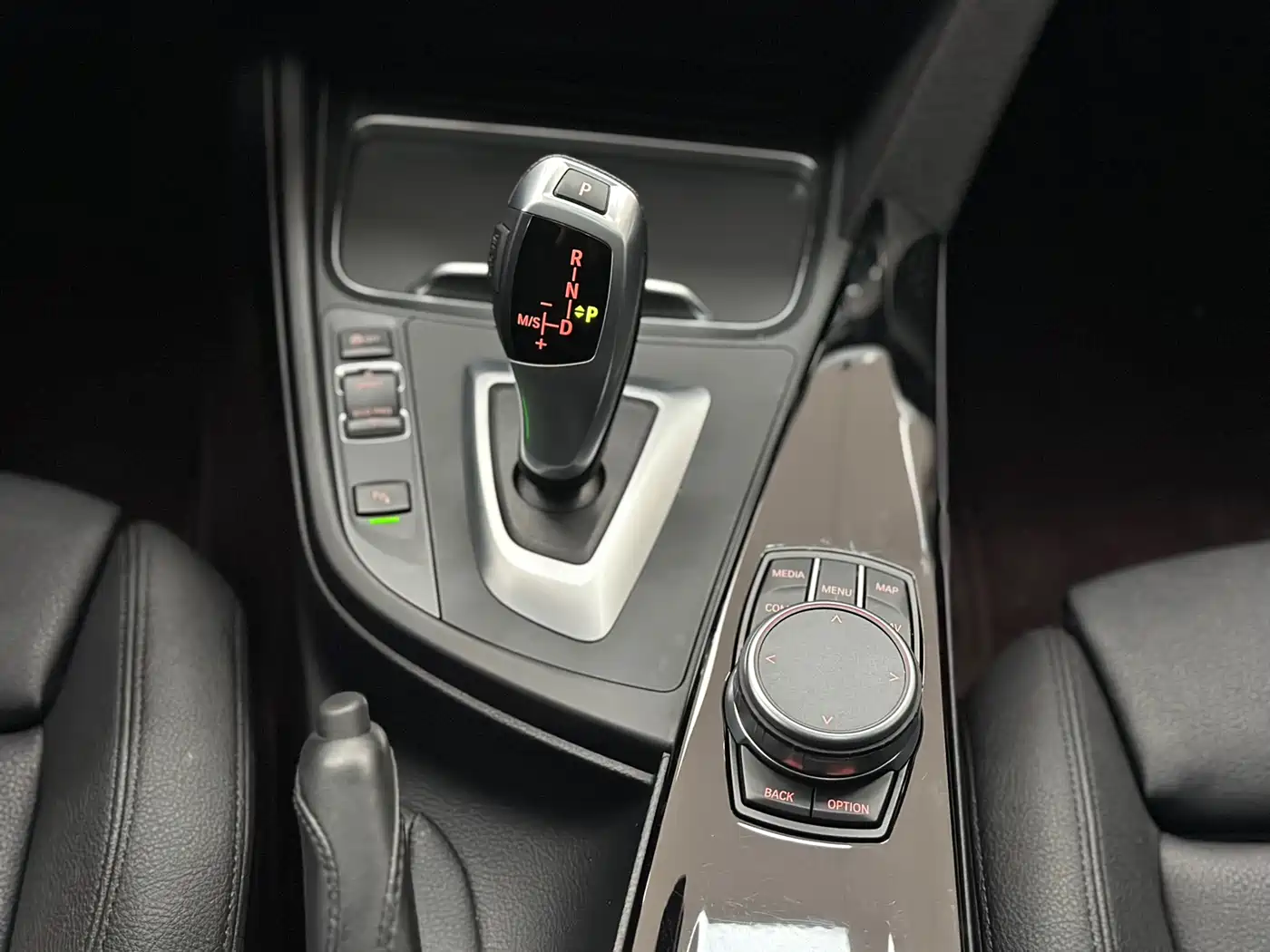 BMW 3 Series GT 2020 320i M Sport Package фото 12