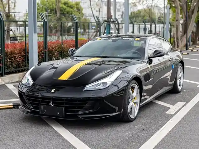  Ferrari GTC4Lusso 2017 3.9T V8