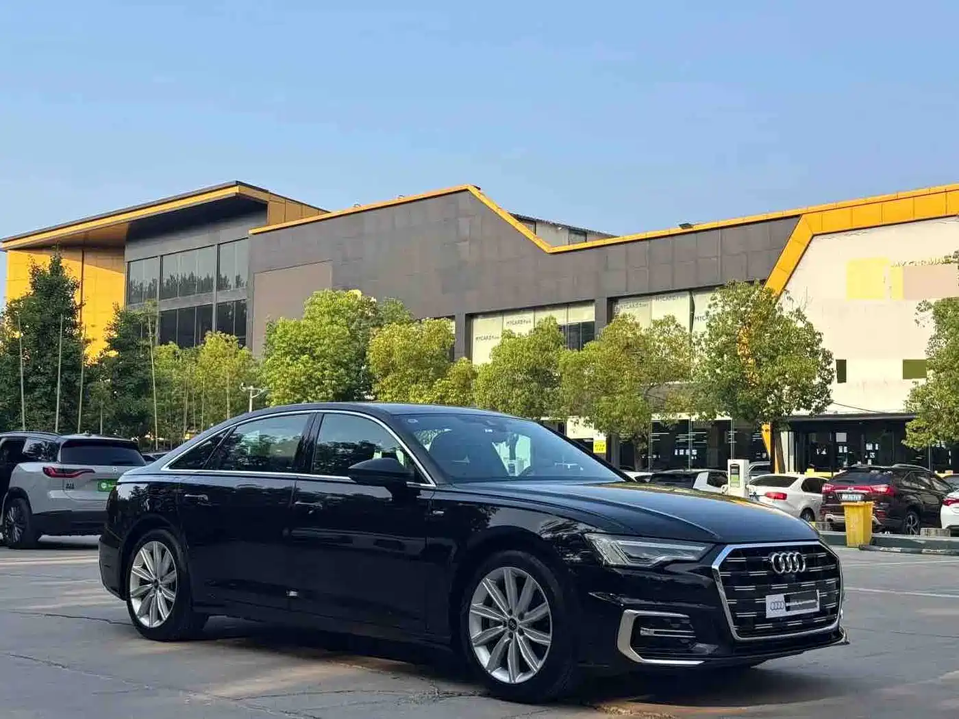 Audi A6L 2025 2025 45 TFSI Premium Sport