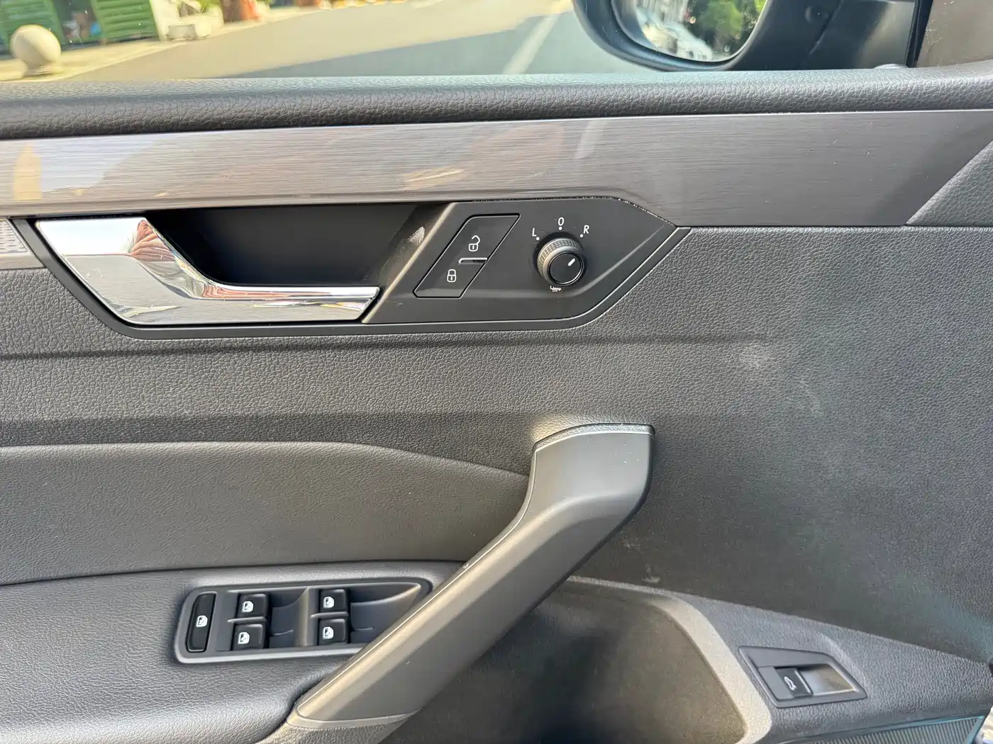Volkswagen Passat 2017 330TSI DSG Prestige фото 13