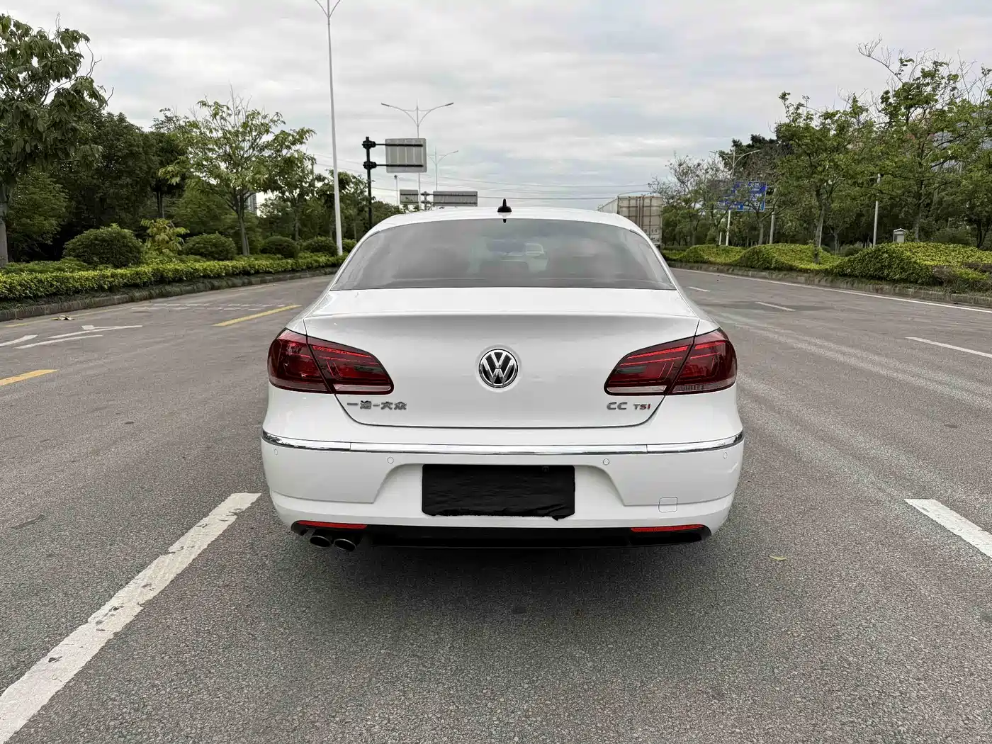 Volkswagen FAW-Volkswagen CC 2013 1.8TSI Luxury фото 8
