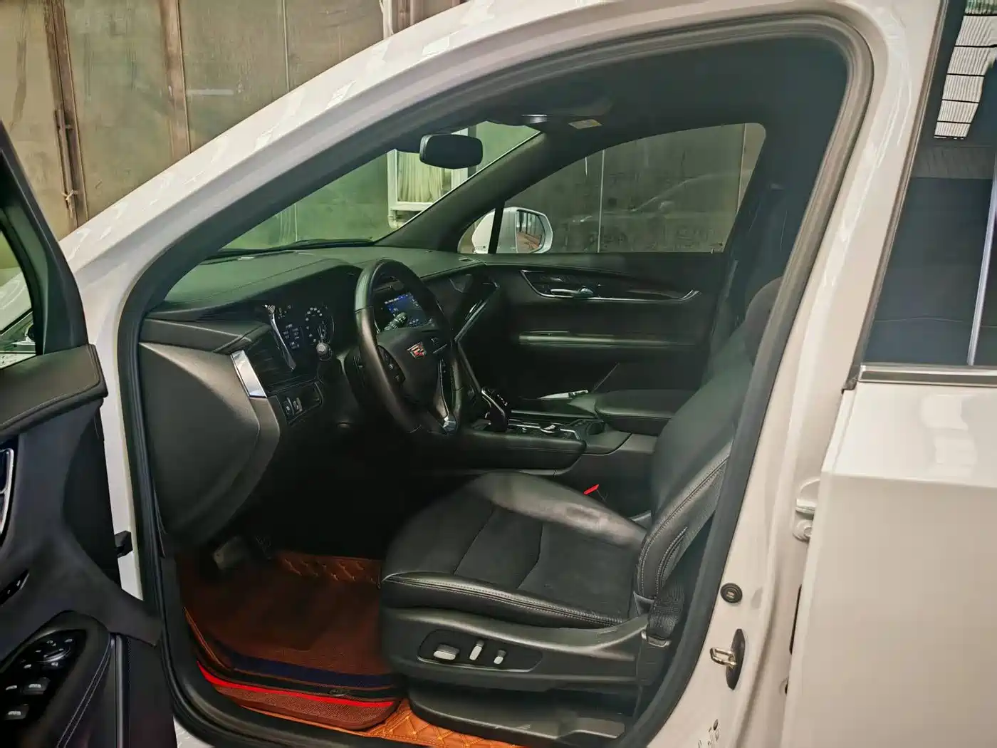 Cadillac XT6 2020 28T 6-Seater 4WD Luxury Model фото 7