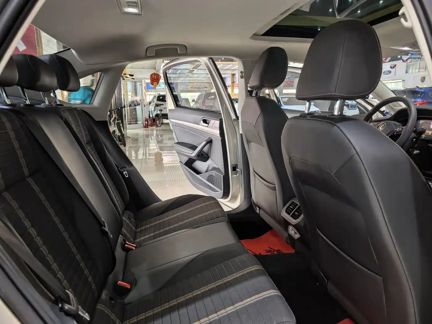 Volkswagen Lavida 2021 280TSI DSG Comfort Edition фото 12