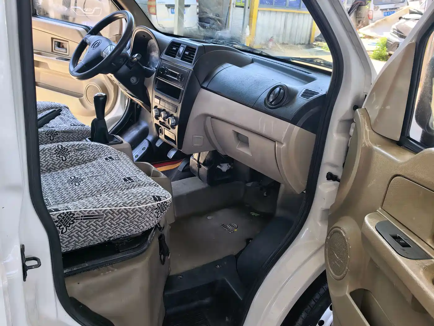 Dongfeng Xiaokang C36 2020 2019 1.5L Basic II China VI DK15