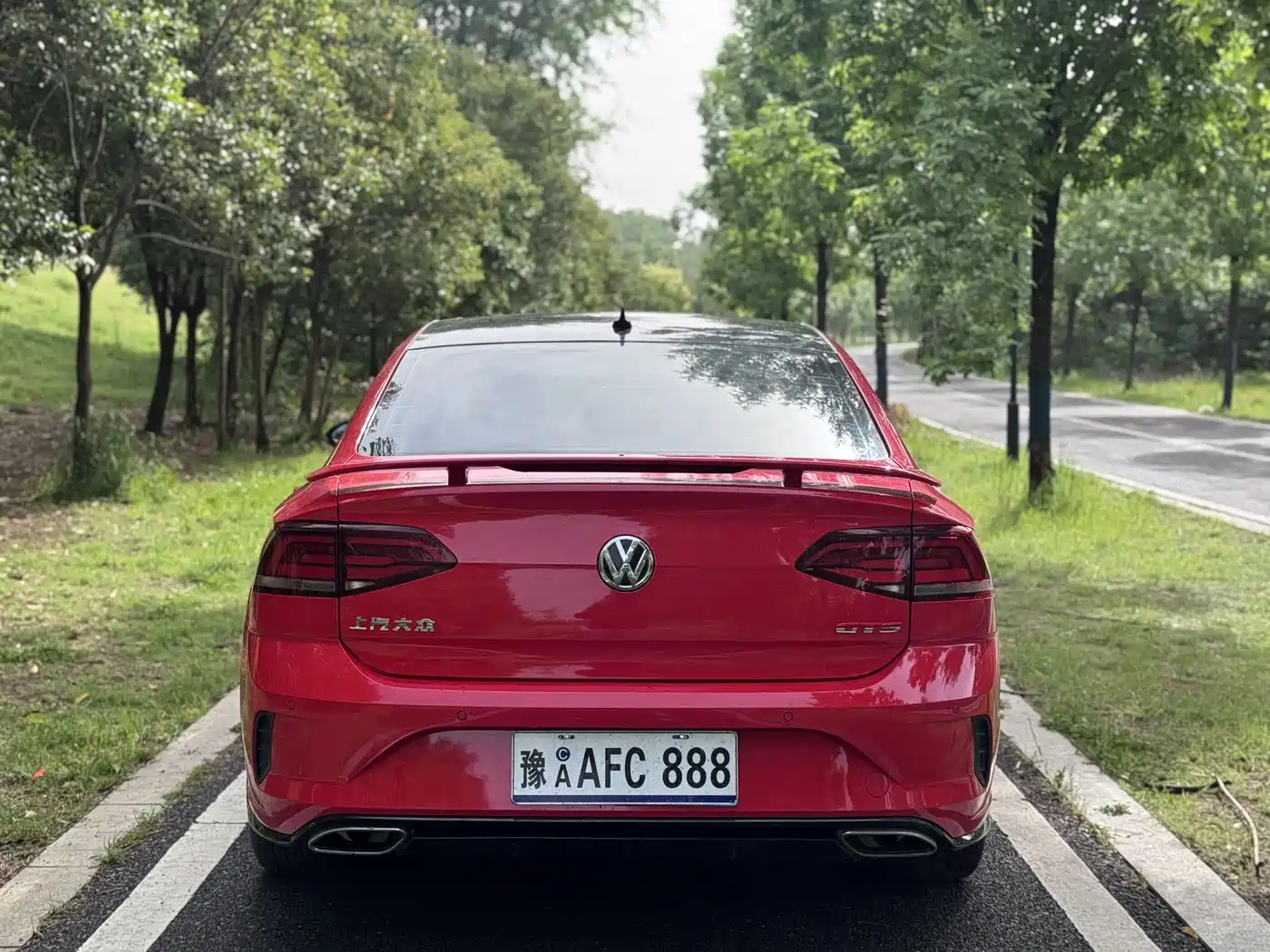 Volkswagen Lamando 2017 2.0T GTS фото 8