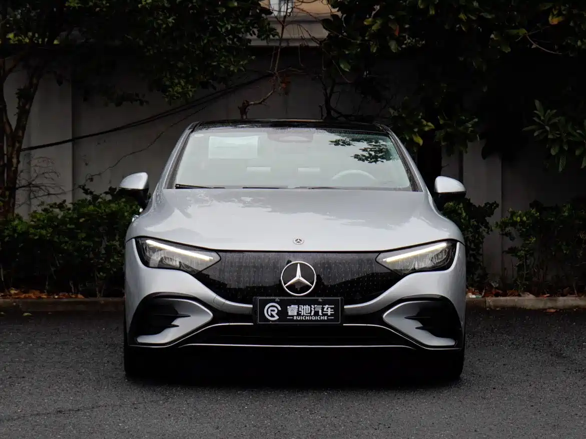 Mercedes-Benz EQE 2025 500 4MATIC Pioneer фото 2