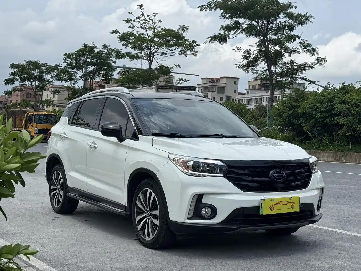 GAC Trumpchi Trumpchi GS4 New Energy 2017 1.5L PHEV Premium Edition фото 6