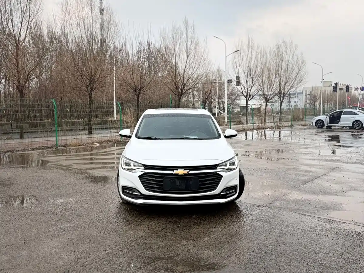 CHEVROLET CRUZE