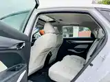 Фото 9 - Geely Binrui