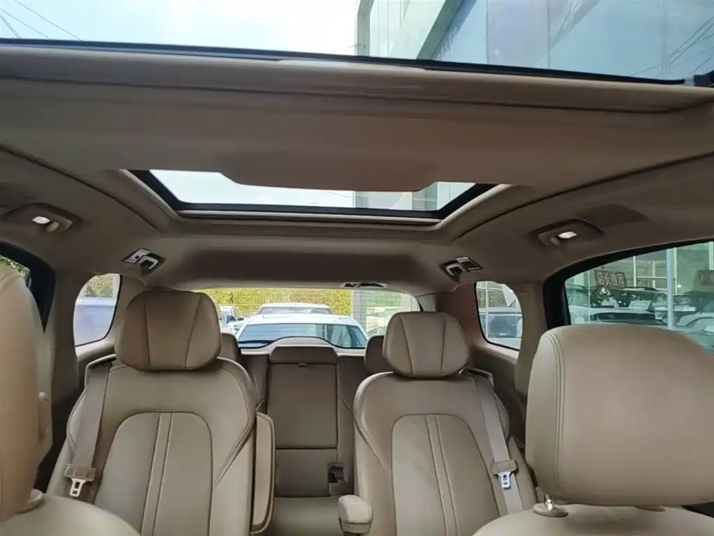 Buick GL8 2017 ES 28T Flagship China V фото 18