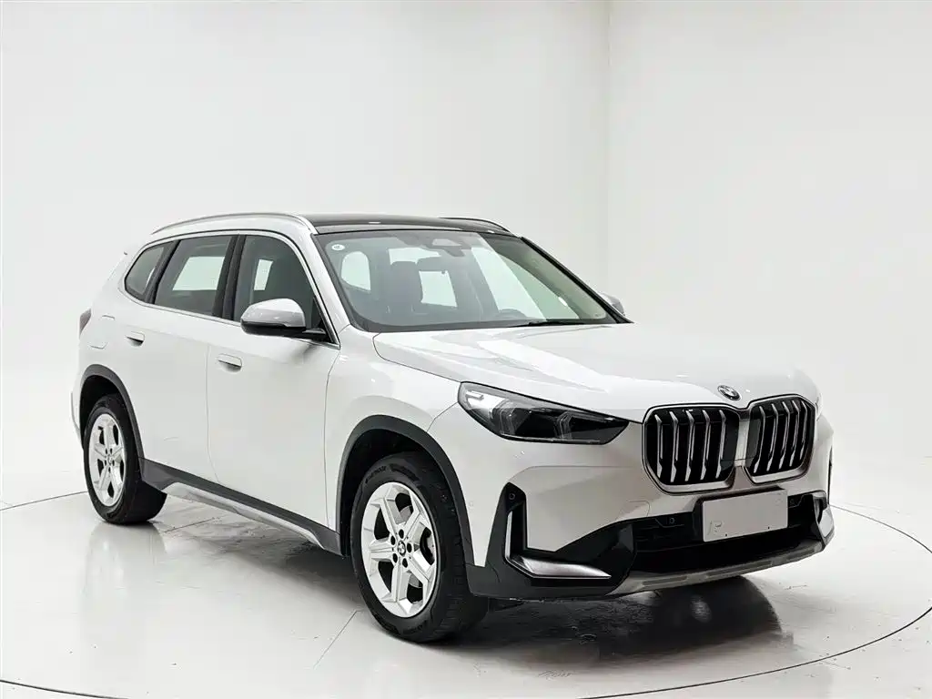BMW X1 2023 sDrive20Li X Design Package фото 3