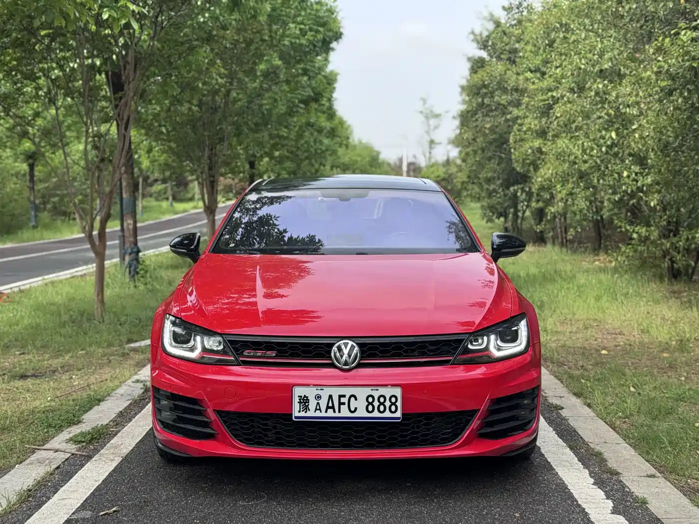 Volkswagen Lamando 2017 2.0T GTS фото 2