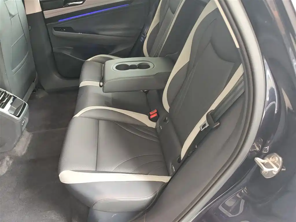 Volkswagen ID.7 VIZZION 2024 AIR фото 17