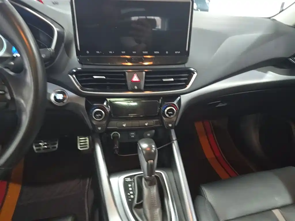 Hyundai Fista 2019 280TGDi Smart Speed Edition China VI фото 13