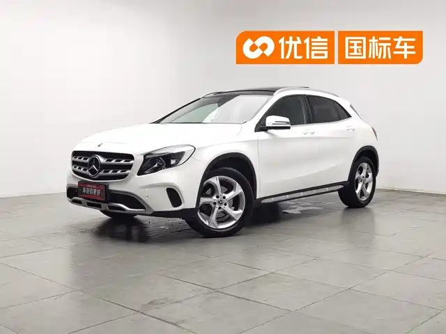Mercedes-Benz GLA 2017 GLA 200 Dynamic — фото 1