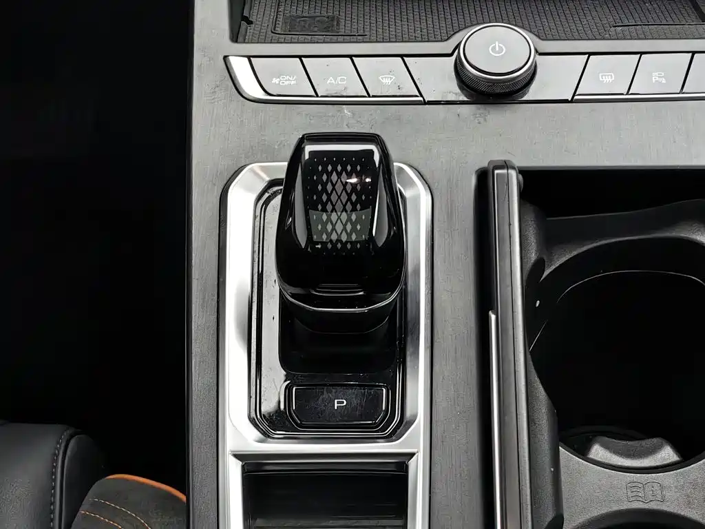 WEY Macchiato DHT-PHEV 2022 2021 1.5L Special Tuned Edition