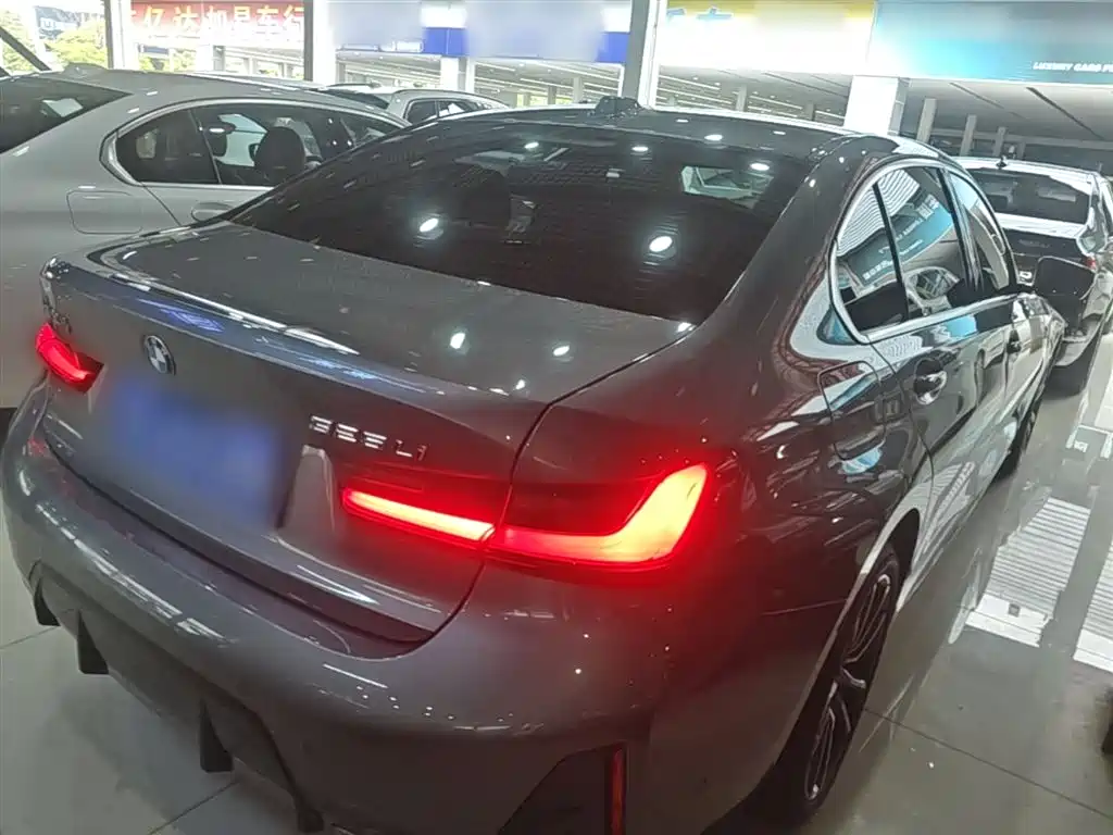 BMW 3 Series 2023 325Li M Sport Package фото 7